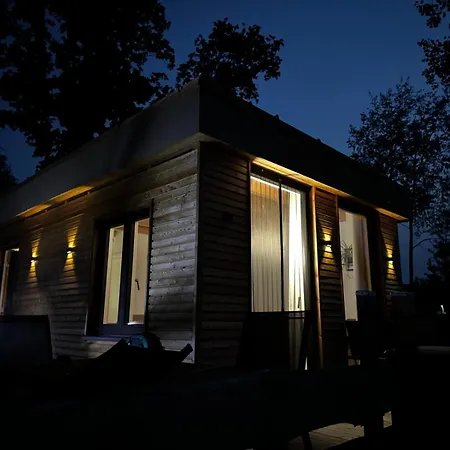 Sea-lodge, Direkt Am See, Tiny House